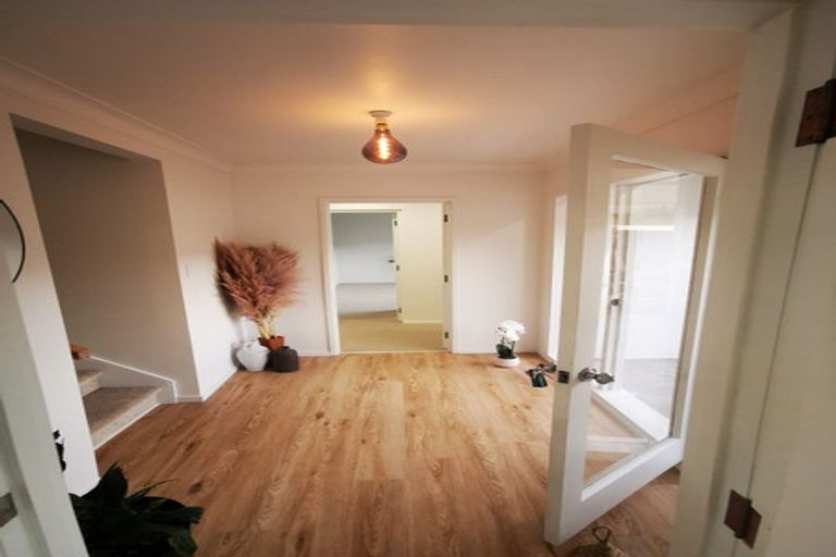 Photo of property in 77a Riverside Road, Orewa, 0931