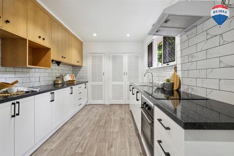 Photo of property in 10 Sheehy Grove, Wainuiomata, Lower Hutt, 5014