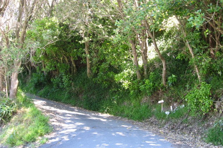 Photo of property in 39-41 Homebush Road, Khandallah, Wellington, 6035