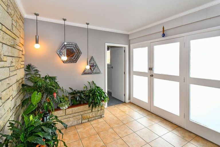 Photo of property in 9 Ramsey Street, Papatoetoe, Auckland, 2025