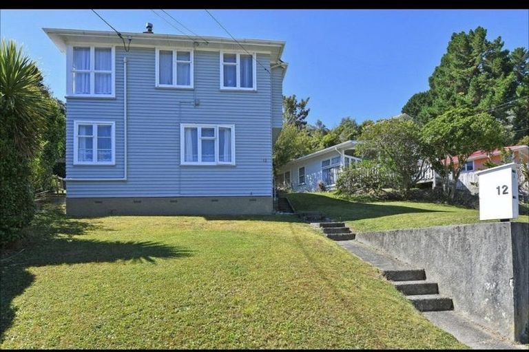 Photo of property in 12 Thomson Grove, Stokes Valley, Lower Hutt, 5019