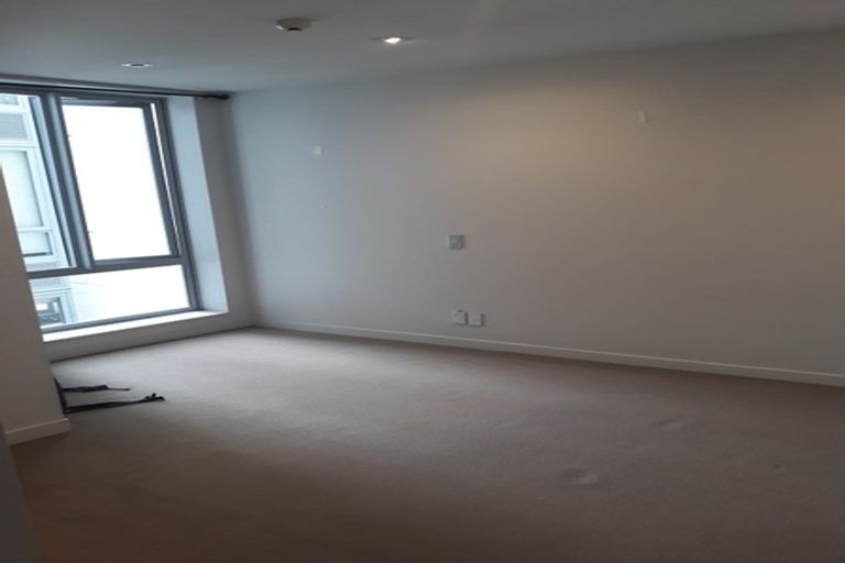 Photo of property in Republic Apartments, 5d/10 Lorne Street, Te Aro, Wellington, 6011