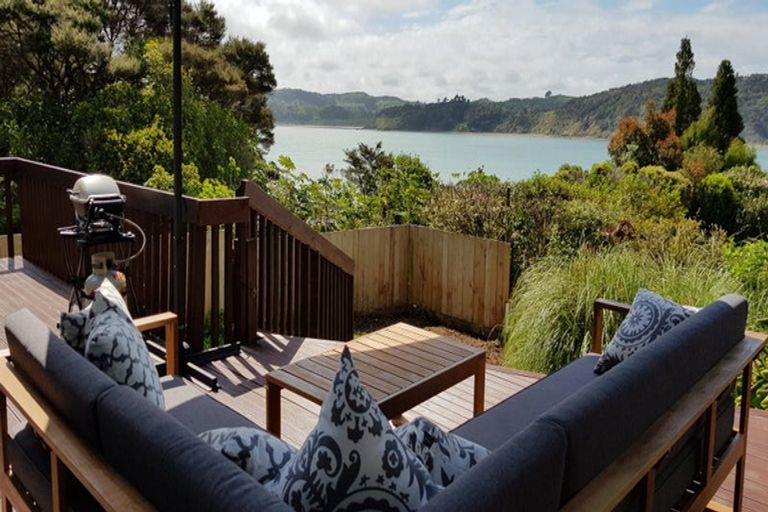Photo of property in 78i Greenslade Road, Raglan, 3295
