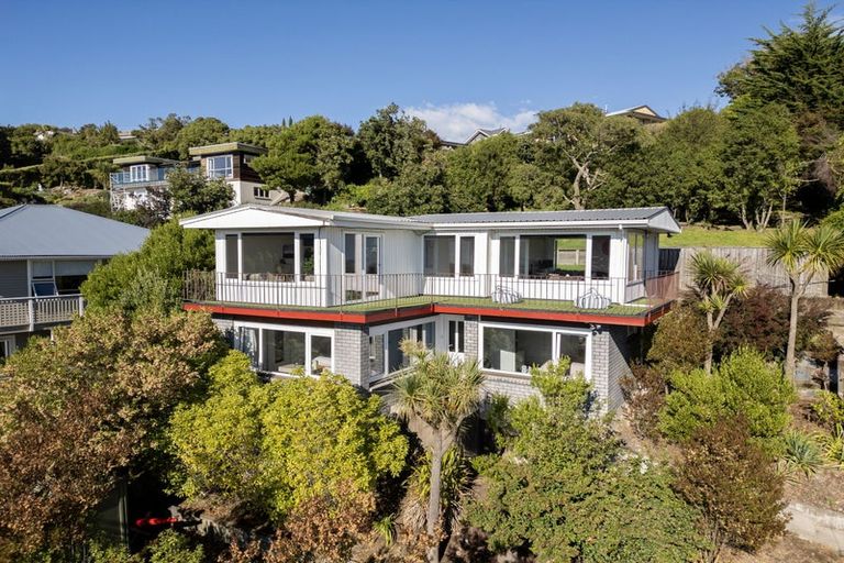 Photo of property in 2 Aotea Terrace, Huntsbury, Christchurch, 8022