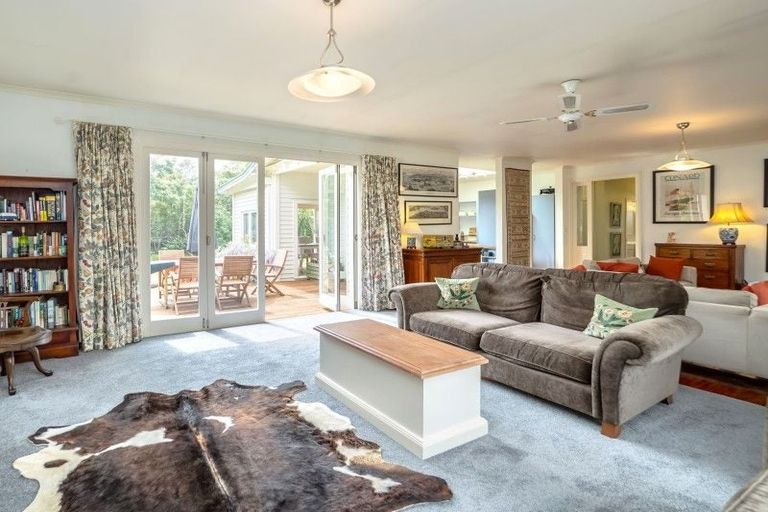 Photo of property in 179 Bidwills Cutting Road, Morison Bush, Greytown, 5794