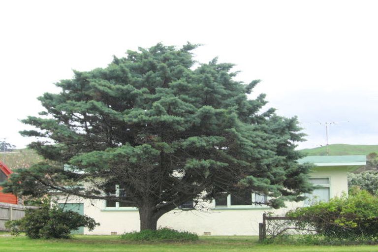 Photo of property in 18 Moana Road, Okitu, Gisborne, 4010