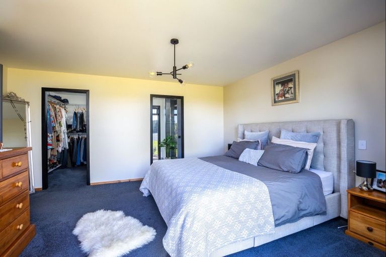 Photo of property in 31 Kaihihi Road, Okato, New Plymouth, 4381