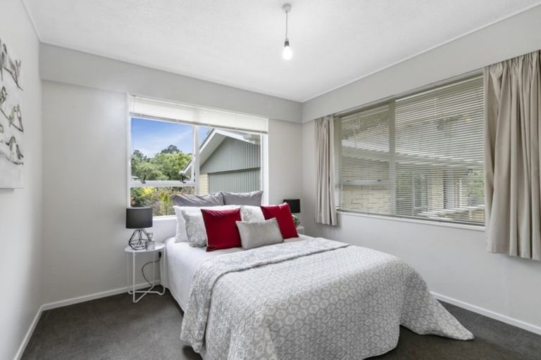 Photo of property in 65 Tirohanga Road, Tirohanga, Lower Hutt, 5010