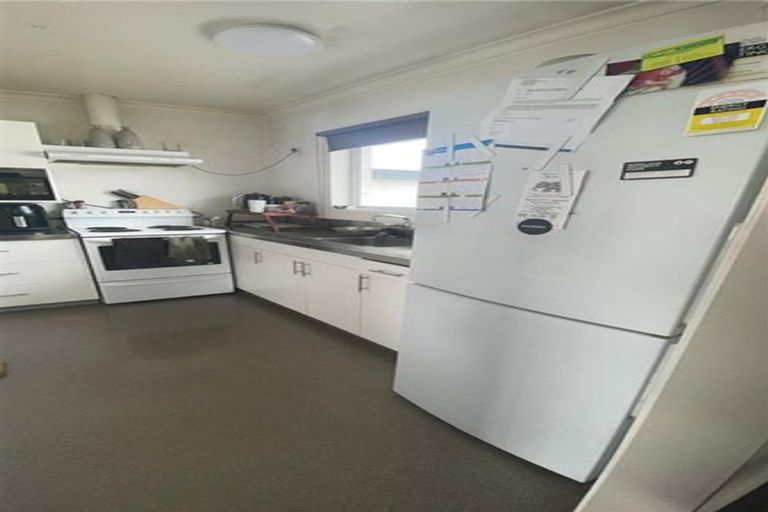 Photo of property in 33 Berkley Avenue, Hillcrest, Hamilton, 3216