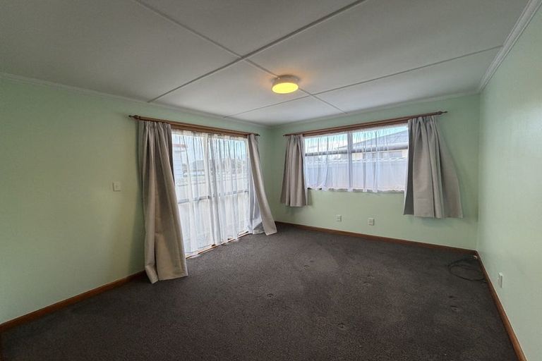 Photo of property in 106 Latham Street, Marewa, Napier, 4110
