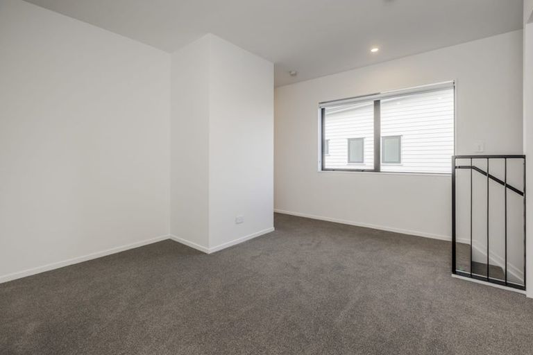 Photo of property in 64 Nganui Avenue, Takanini, Auckland, 2112