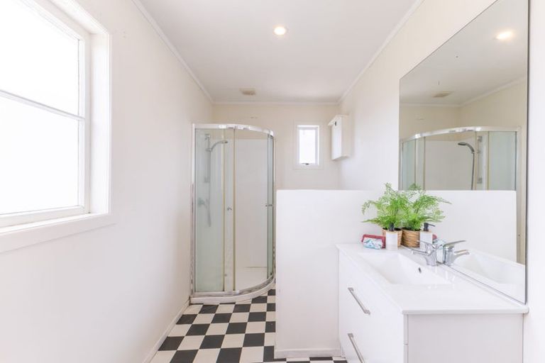 Photo of property in 31 Irvine Street, Frankton, Hamilton, 3204