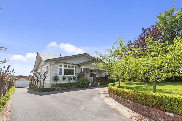 Photo of property in 97 Weraroa Road, Levin, 5510