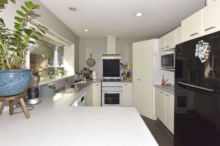 Photo of property in 15b Radnor Street, St Albans, Christchurch, 8014