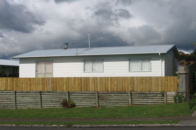 Photo of property in 23 Thebes Street, Pomare, Rotorua, 3015