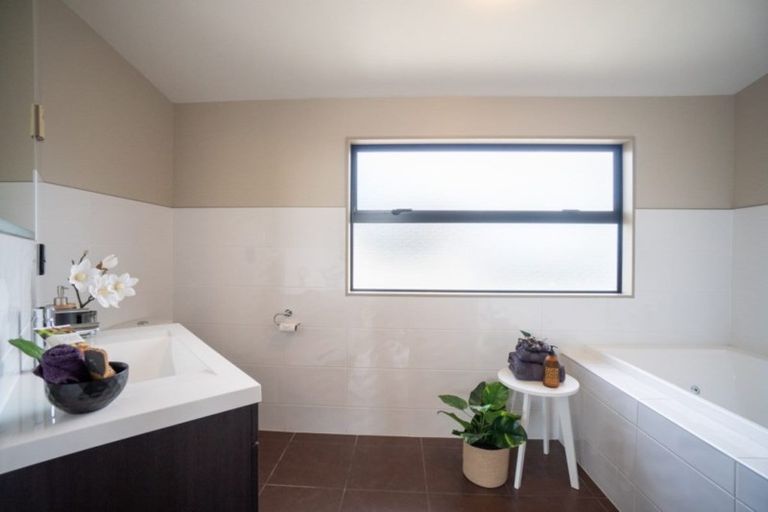 Photo of property in 430 College Street, Hokowhitu, Palmerston North, 4410