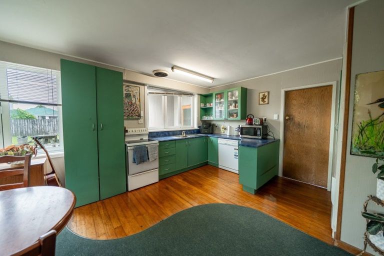 Photo of property in 99 Abbot Street, Waverley, Invercargill, 9810