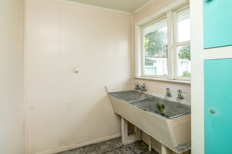 Photo of property in 29 Johnston Street, Featherston, 5710