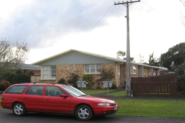 Photo of property in 3/62 May Street, Hamilton East, Hamilton, 3216