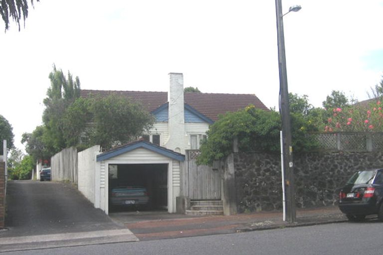 Photo of property in 9 Wairakei Street, Greenlane, Auckland, 1051