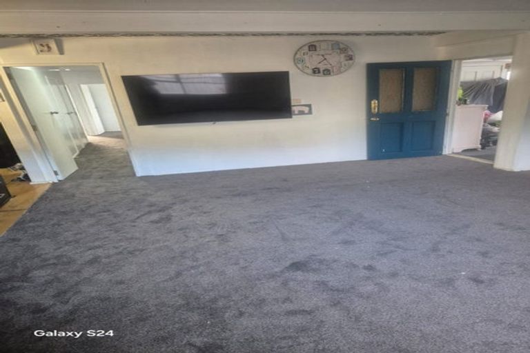 Photo of property in 5 Tomlin Place, Mangere East, Auckland, 2024