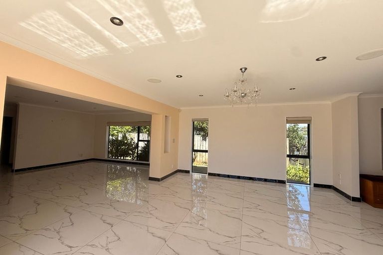 Photo of property in 135a Moore Street, Hillcrest, Auckland, 0627