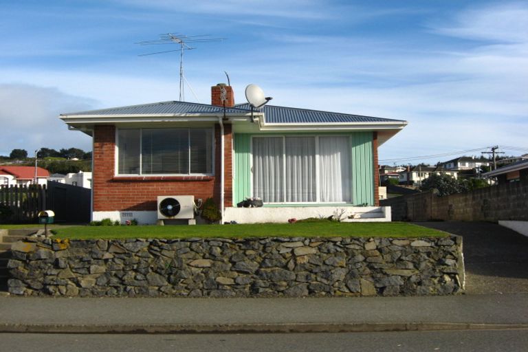 Photo of property in 32 Blackwater Street, Bluff, 9814