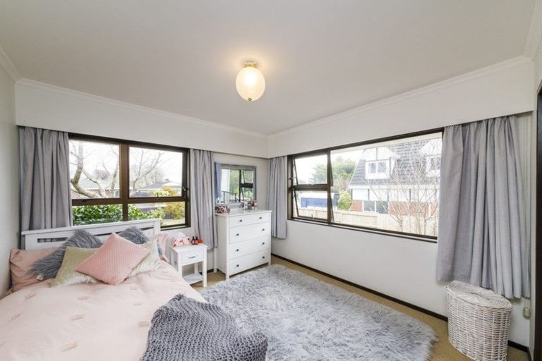 Photo of property in 30 Kentucky Way, Awapuni, Palmerston North, 4412