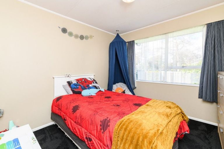 Photo of property in 92 Apollo Parade, Milson, Palmerston North, 4414