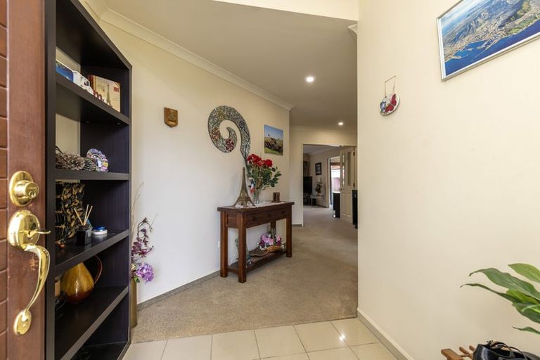 Photo of property in 196 Milne Drive, Paraparaumu, 5032