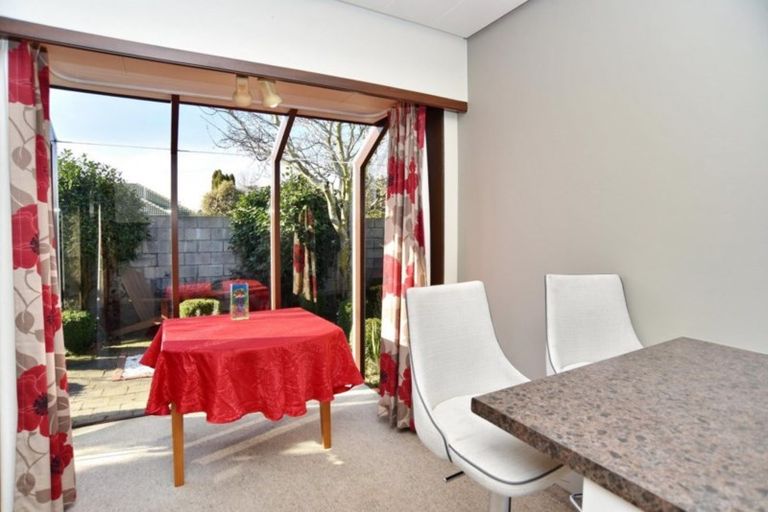 Photo of property in 1/315 Sawyers Arms Road, Bishopdale, Christchurch, 8053