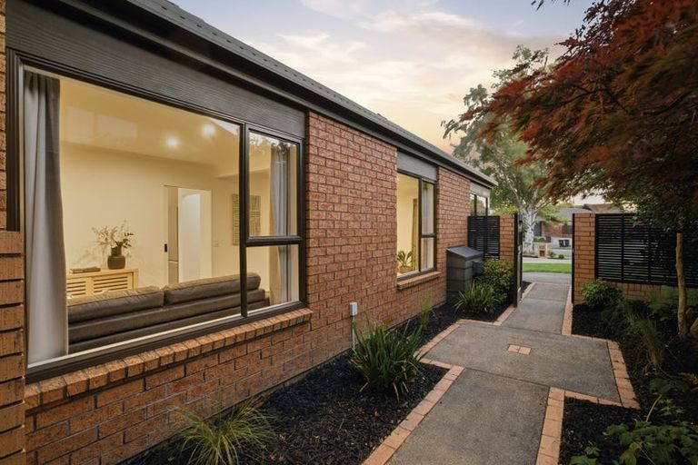 Photo of property in 8 Kedleston Drive, Avonhead, Christchurch, 8042