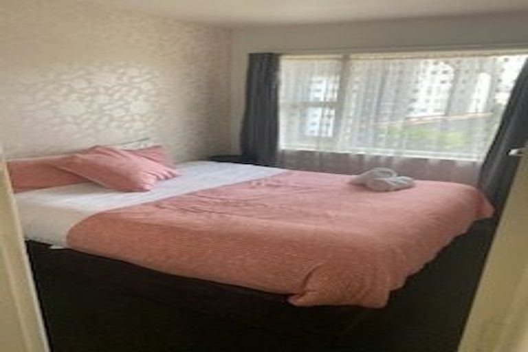 Photo of property in 4/102 Springfield Road, St Albans, Christchurch, 8014