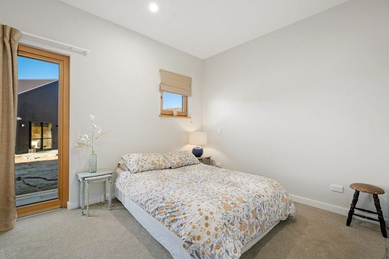 Photo of property in 12 Miharo Lane, Queensberry, Cromwell, 9383