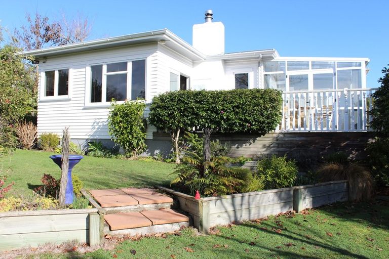 Photo of property in 34 Durham Drive, Havelock North, 4130