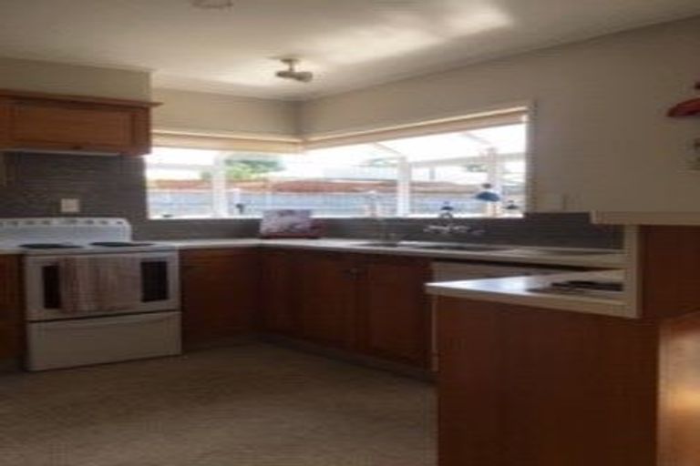 Photo of property in 1 Walpole Street, Leamington, Cambridge, 3432