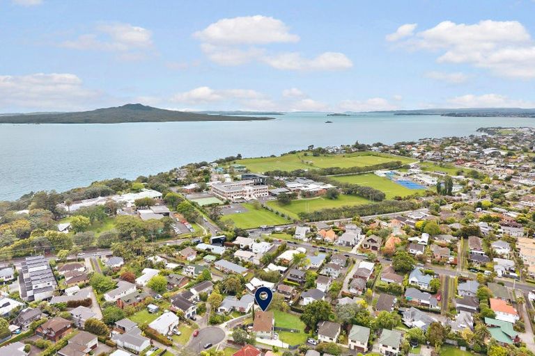 Photo of property in 5 Fifeshire Street, Belmont, Auckland, 0622