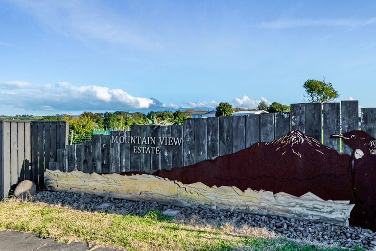 Photo of property in 17 Jersey Place, Bell Block, New Plymouth, 4312