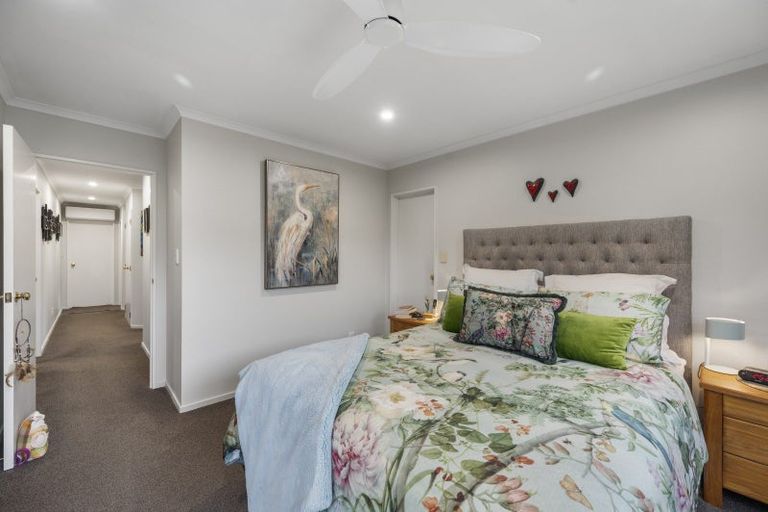 Photo of property in 9 Harrison Court, Clive, 4102