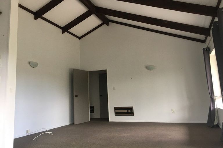 Photo of property in 17b Dover Road, St Andrews, Hamilton, 3200