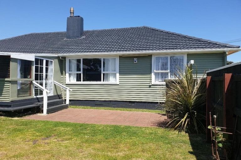 Photo of property in 2 Egmont Street, Patea, 4520