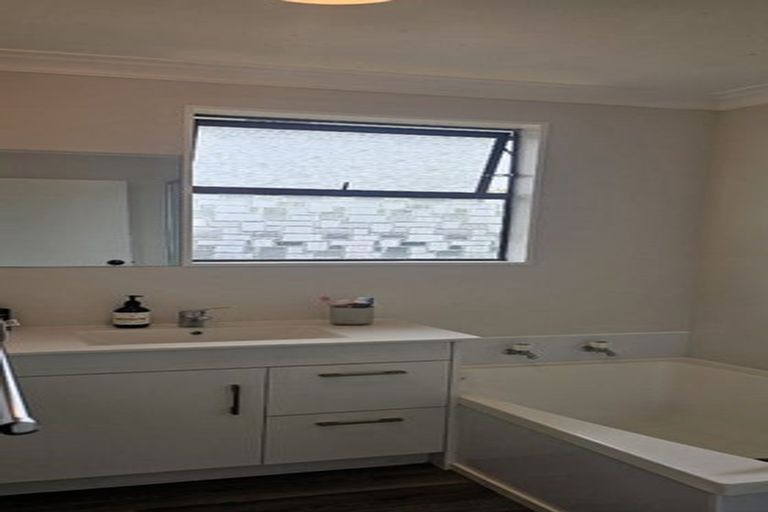 Photo of property in 22 Blomfield Street, Nawton, Hamilton, 3200