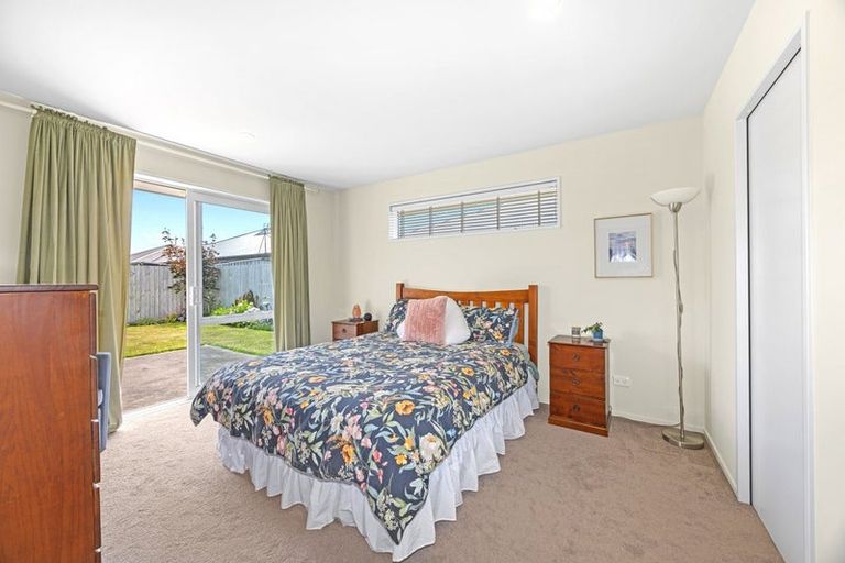 Photo of property in 112 Caulfield Avenue, Halswell, Christchurch, 8025
