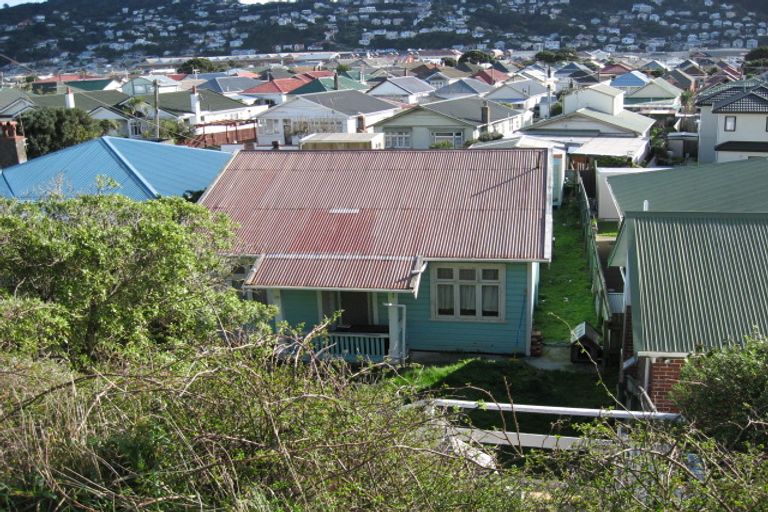 Photo of property in 20 Lonsdale Crescent, Rongotai, Wellington, 6022