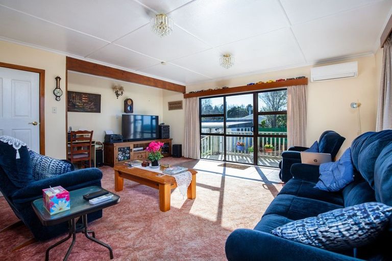 Photo of property in 509 Mangorei Road, Highlands Park, New Plymouth, 4312