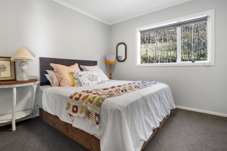 Photo of property in 33a Totara View Road, Wakefield, 7095