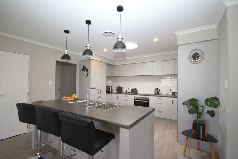 Photo of property in 8b Carrick Robertson Place, Waihi, 3610