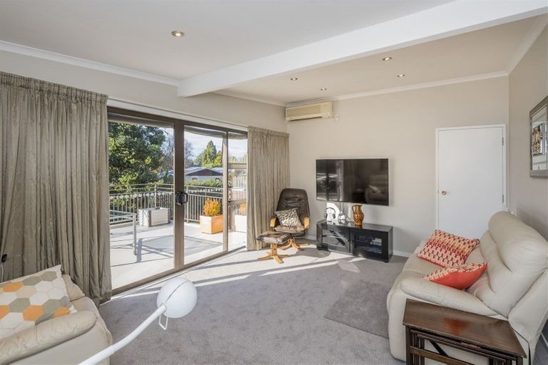 Photo of property in 12a Stuart Street, Levin, 5510