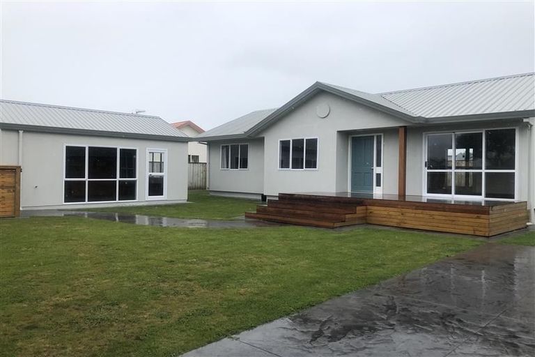 Photo of property in 23b Hadleigh Court, Paraparaumu, 5032