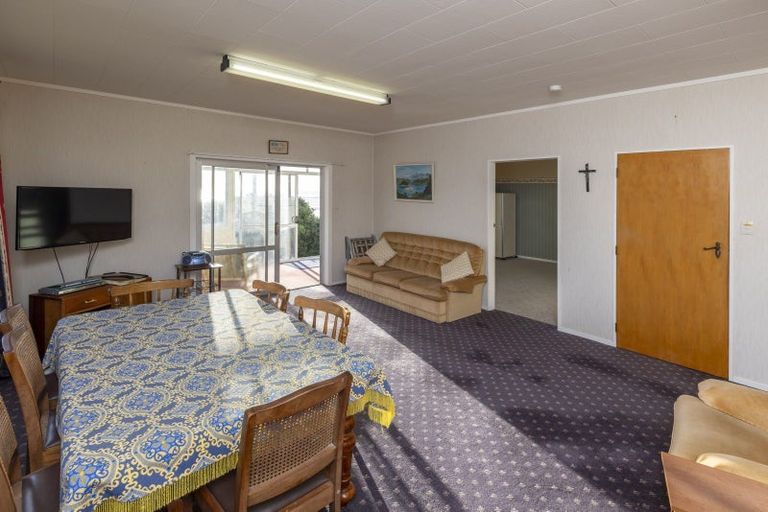 Photo of property in 82 The Parade, Paekakariki, 5034